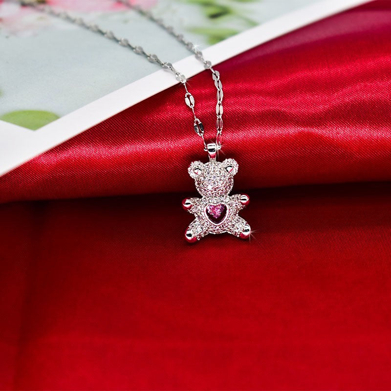 Collar con dije de osito Love en cristal