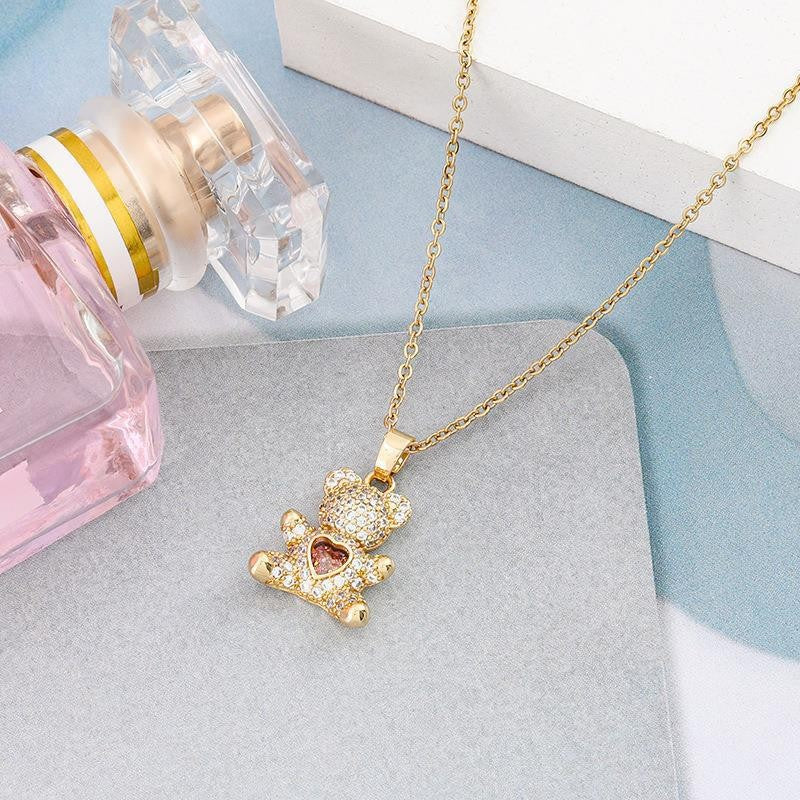 Collar con dije de osito Love en cristal