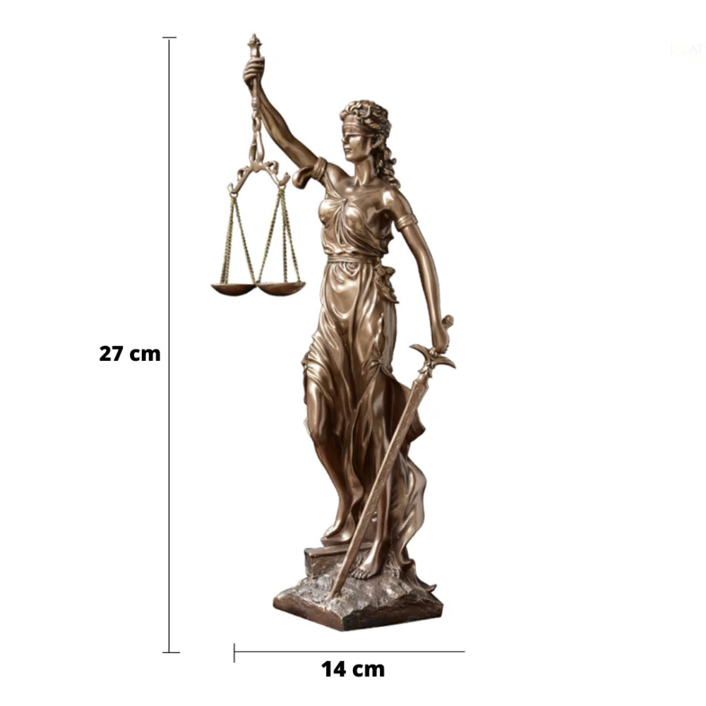 Escultura de Temis, Diosa de la Justicia