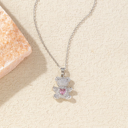Collar con dije de osito Love en cristal